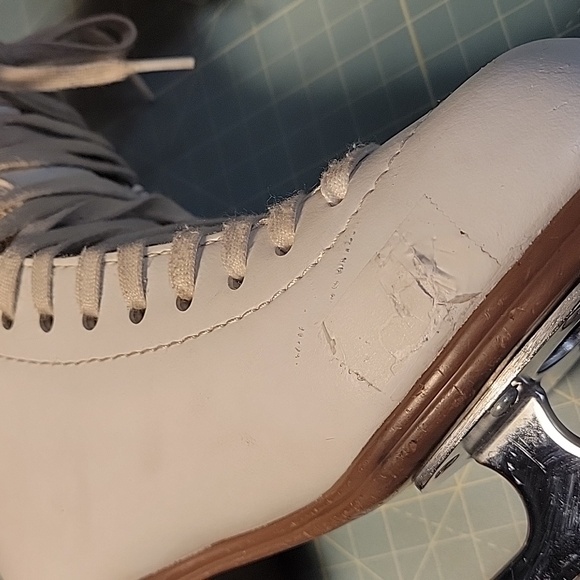 JACKSON White and Brown Ice Skates Kids Size 4 - Picture 7 of 7